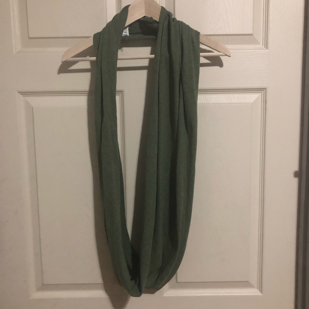 🔥5/$10 Sale or B3G2 🆓 🆕 Infinity Scarf